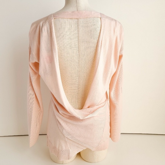 Vimmia Shavasana Reversible Sweater Womens S Light Pink Long Sleeve New w/ Tag - Picture 6 of 8